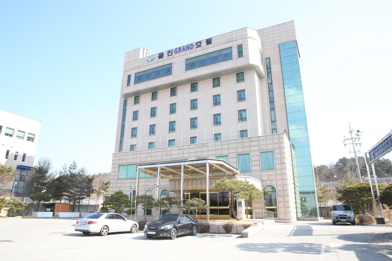 Uljin Grand Hotel Екстер'єр фото