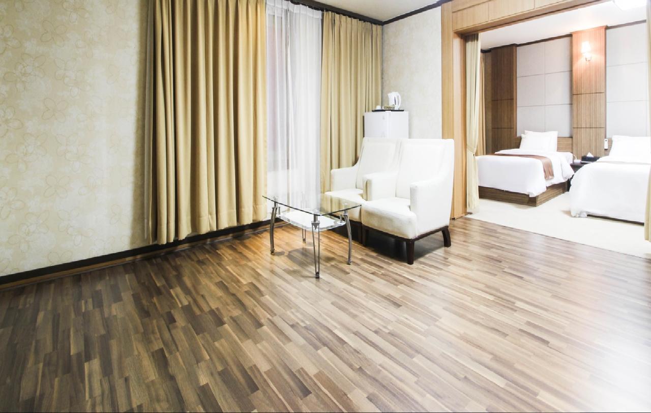 Uljin Grand Hotel Екстер'єр фото