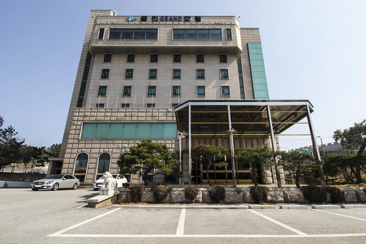 Uljin Grand Hotel Екстер'єр фото