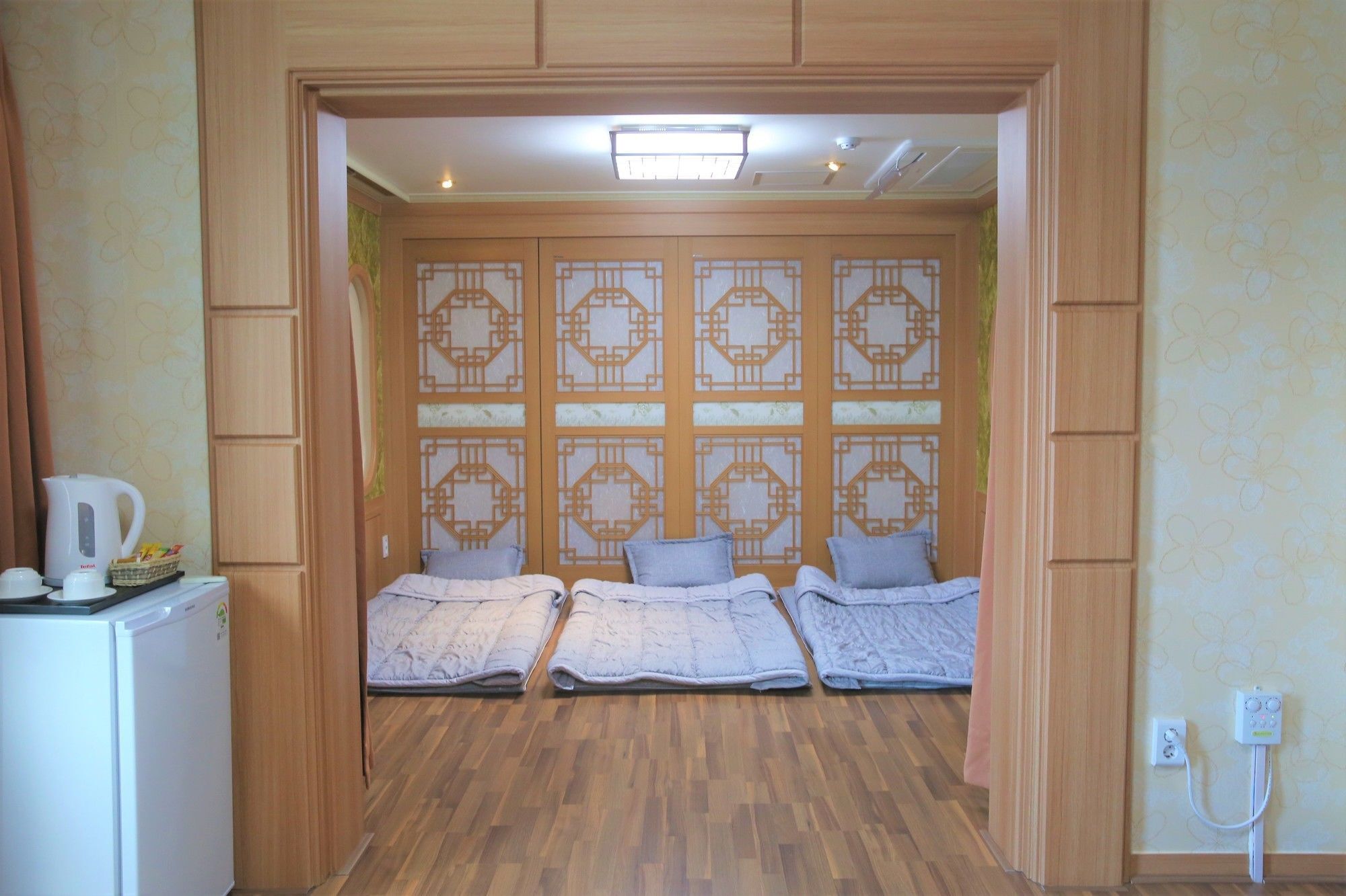 Uljin Grand Hotel Екстер'єр фото
